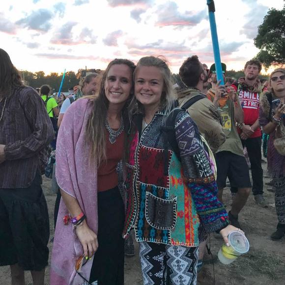 Meet your Posher, Allison - Picture 1 of 1